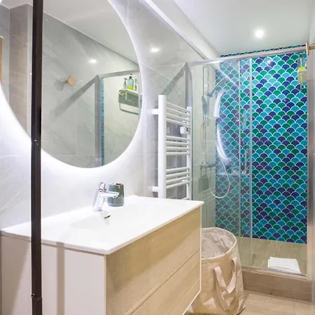 Majopi 4 - Central, Ac, Close To Palais & Beaches